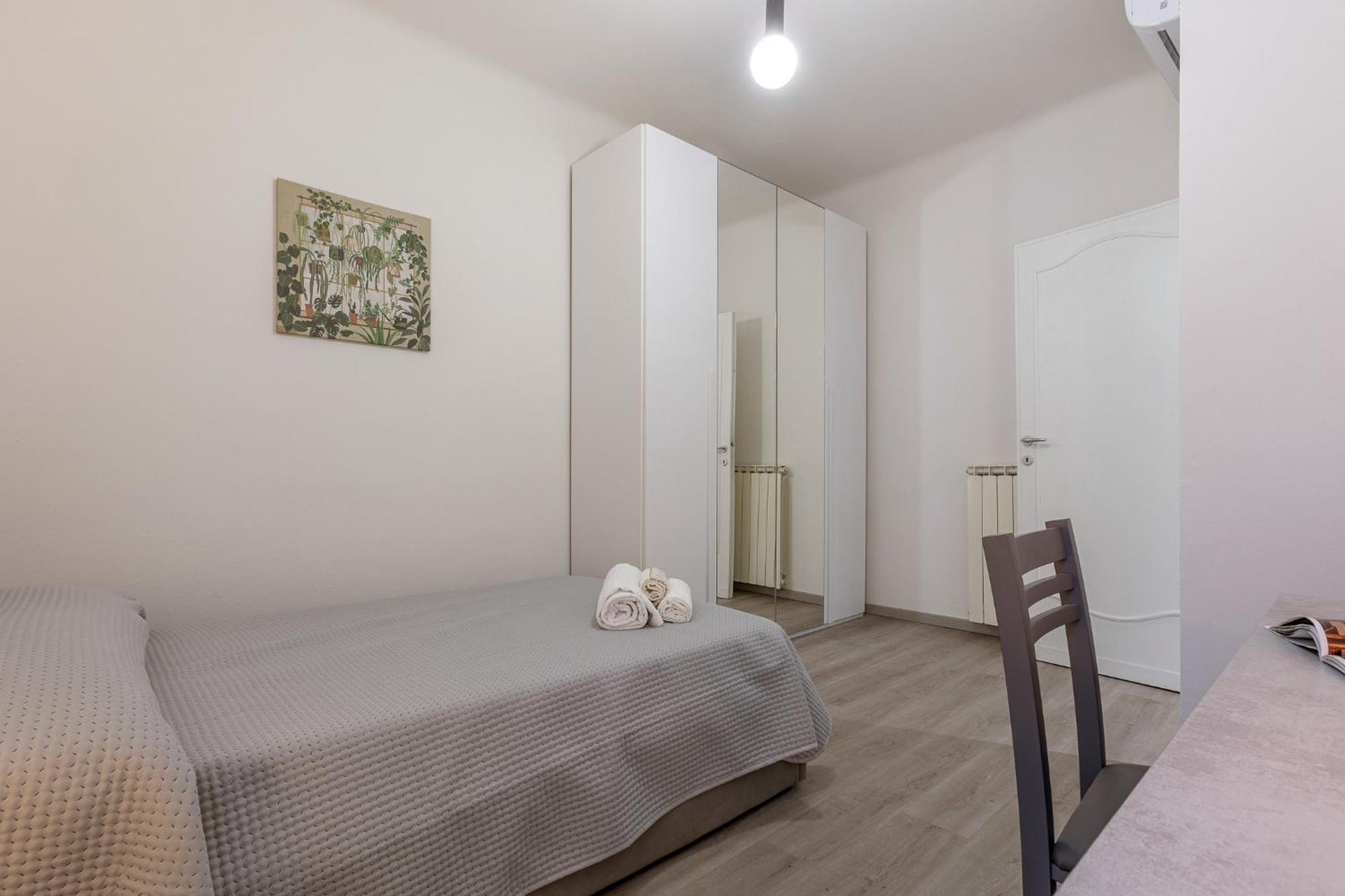 Matinum Central & Spacious Apartment Болоня Екстериор снимка