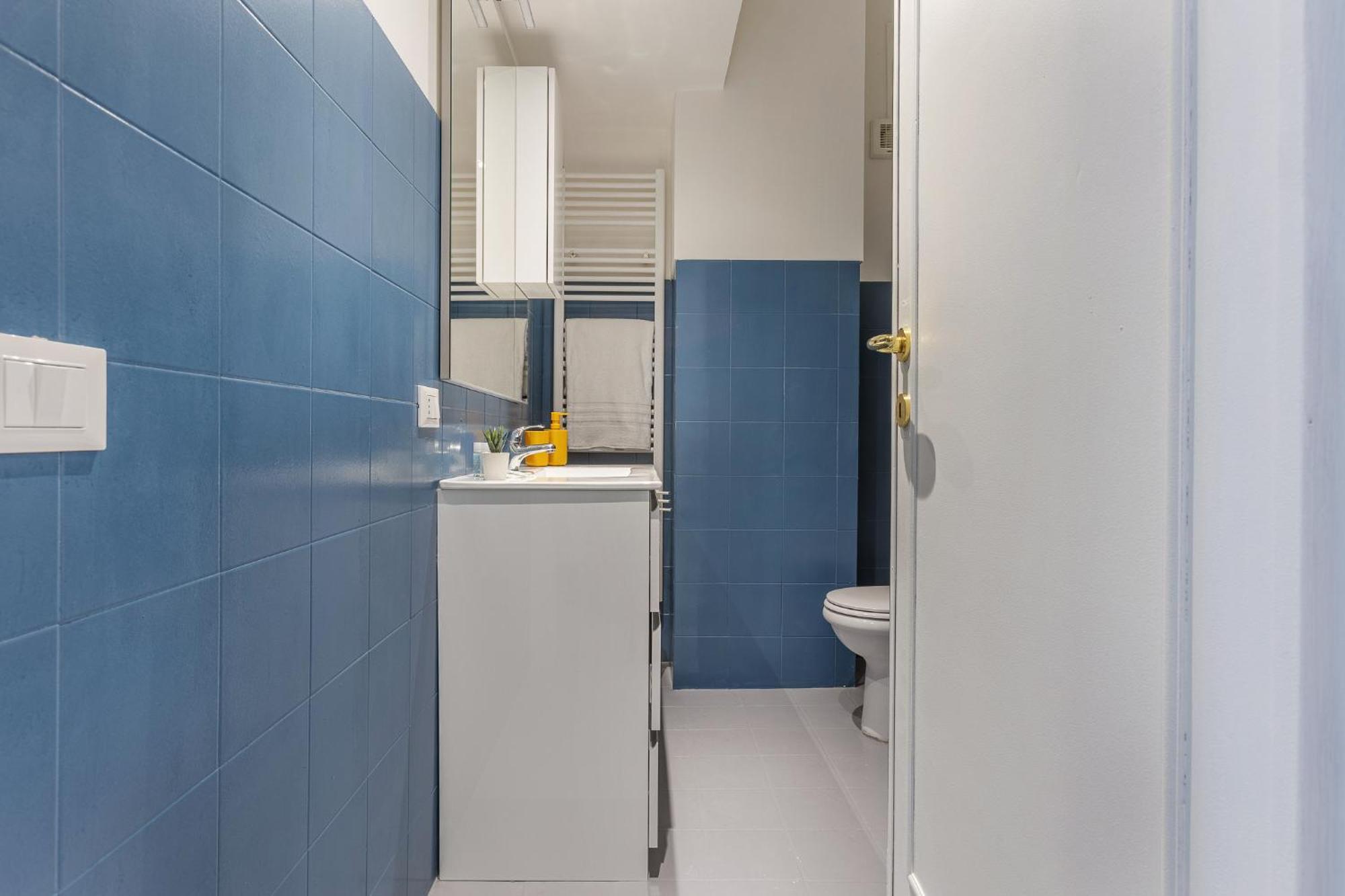 Matinum Central & Spacious Apartment Болоня Екстериор снимка
